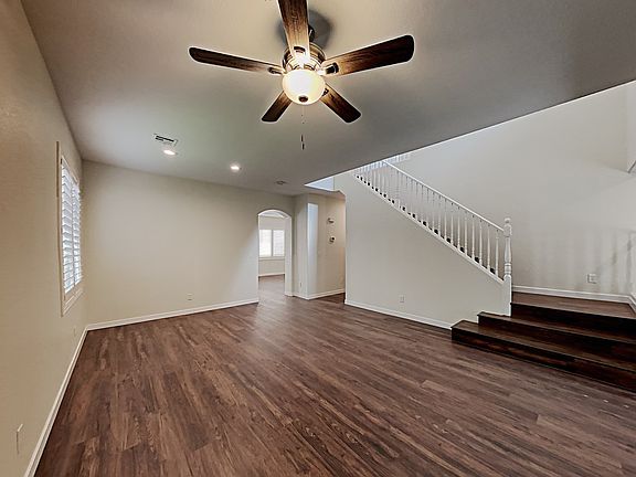4th image of 3352 Umbria Gardens Ave