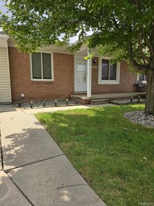 16392 Terrace Dr, Roseville, MI, 48066