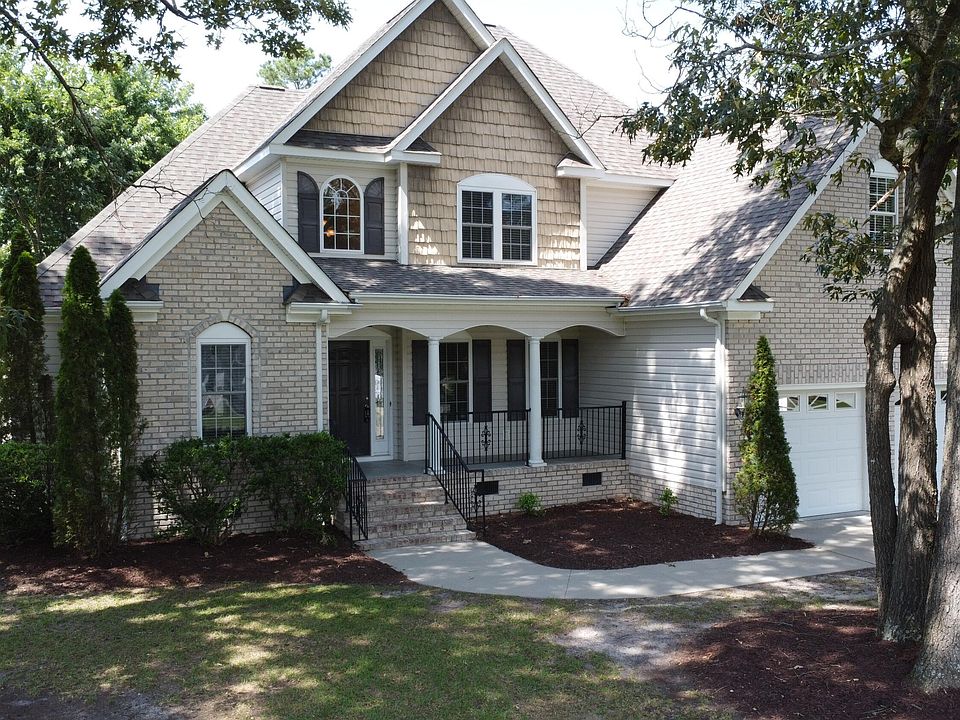 1st image of 401 Albert Drive