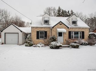 40 Milford St, Hamburg, NY 14075