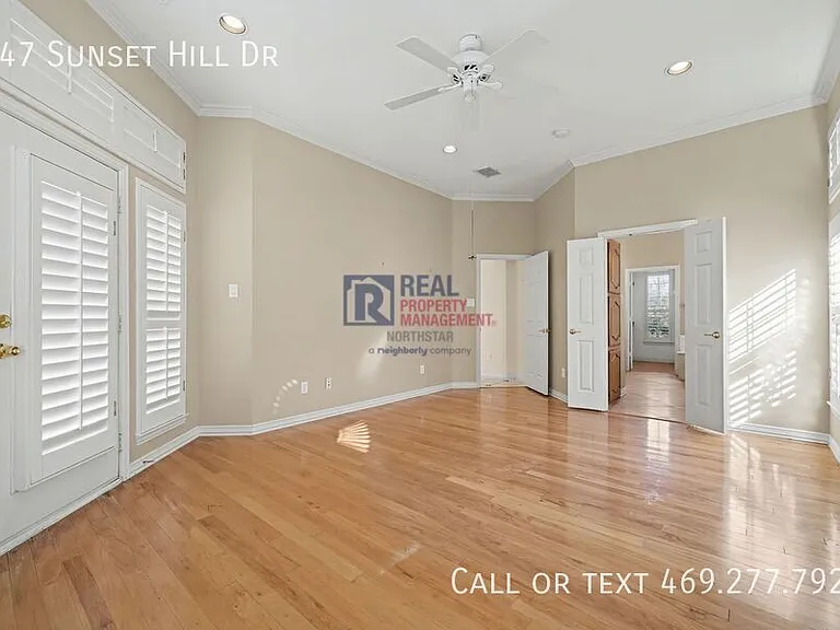 947 Sunset Hill Dr — Photo 21