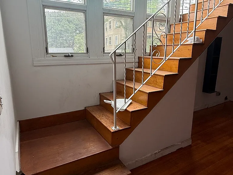 314 Beach St #1 — Photo 8