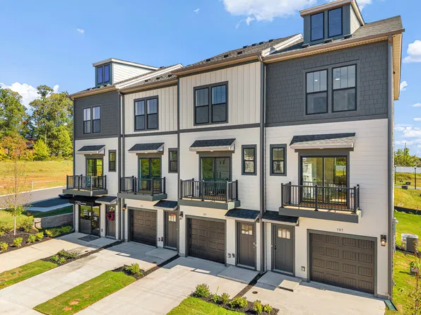 305 Carson Pl, Greenville, SC