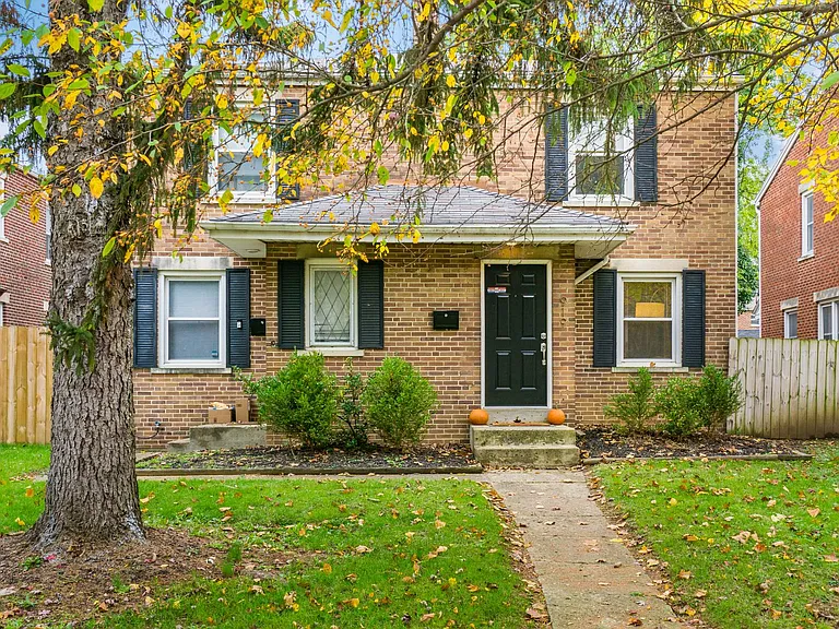 919 Palmer Rd — Photo 1