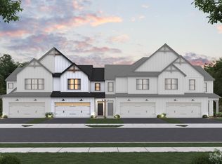 5828 Dutch Ln, Powell, OH 43065