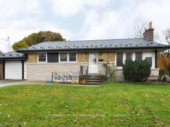 251 Erb St E #Basement, Waterloo, ON N2J 1N2