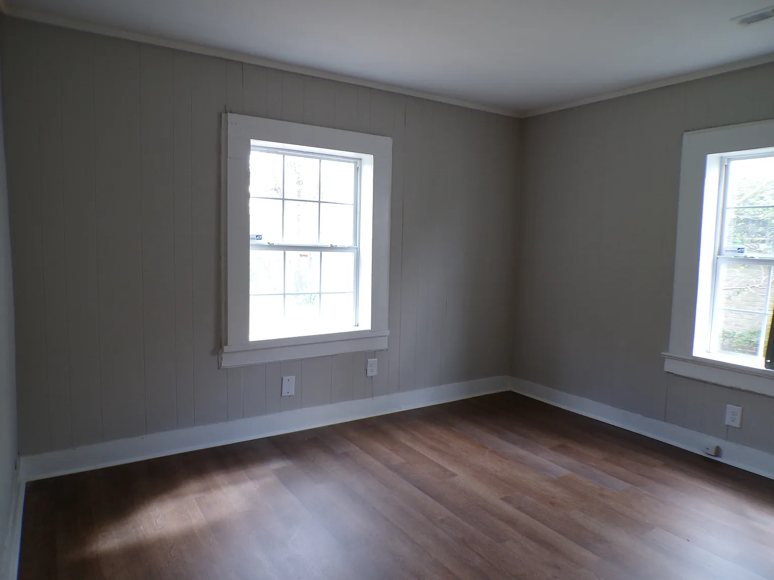 407 South Park Road Southwest - 1 — Photo 2