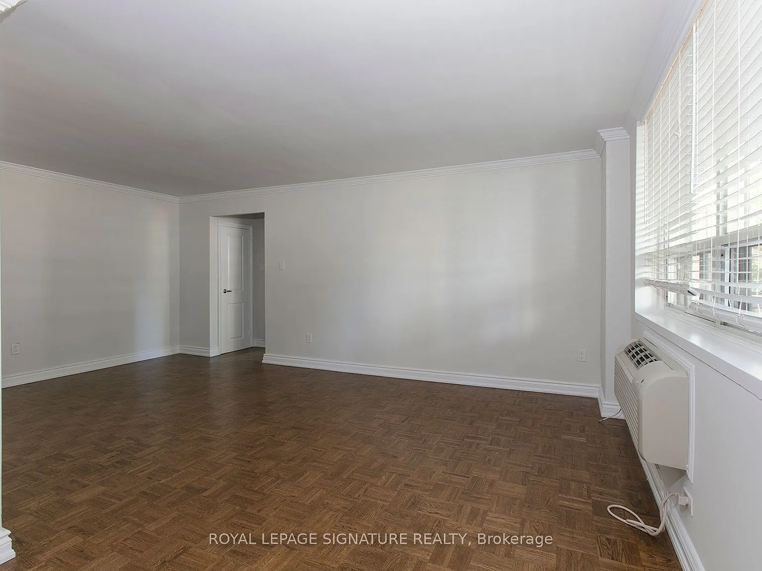 Studio, $2,095 — Photo 2