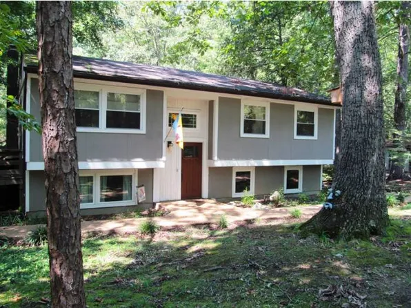 330 Fence Rd, Earlysville, VA 22936