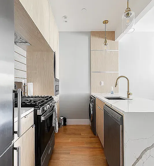 882 New York Ave #3F — Photo 3