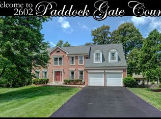 2602 Paddock Gate Ct, Herndon, VA 20171