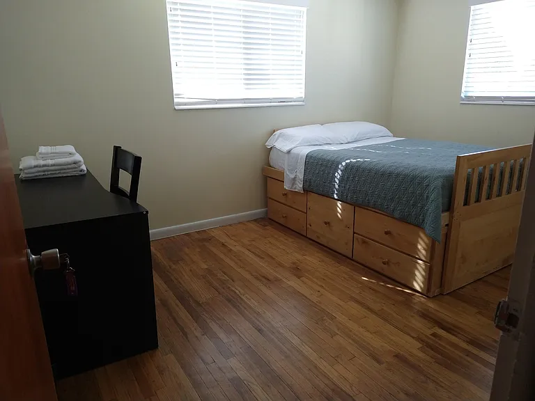 3222 W Mark Ave — Photo 3