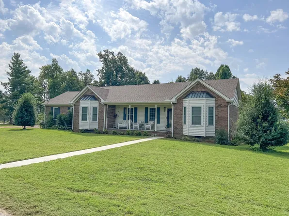5041 Hollow Springs Rd, Bradyville, TN 37026