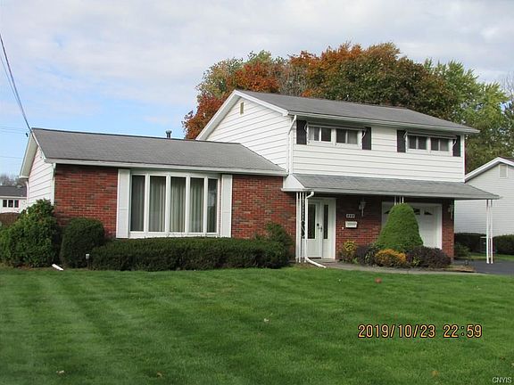 2nd image of 113 Emerald Dr