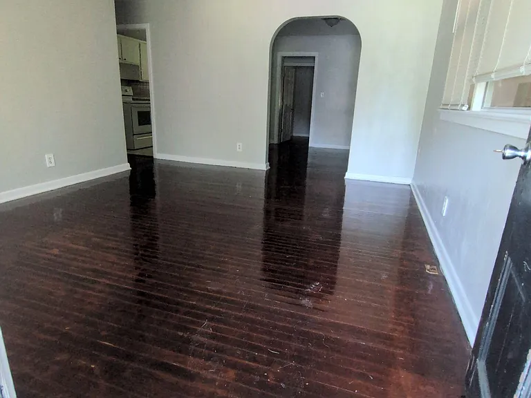 5440 Calloway Ct — Photo 2
