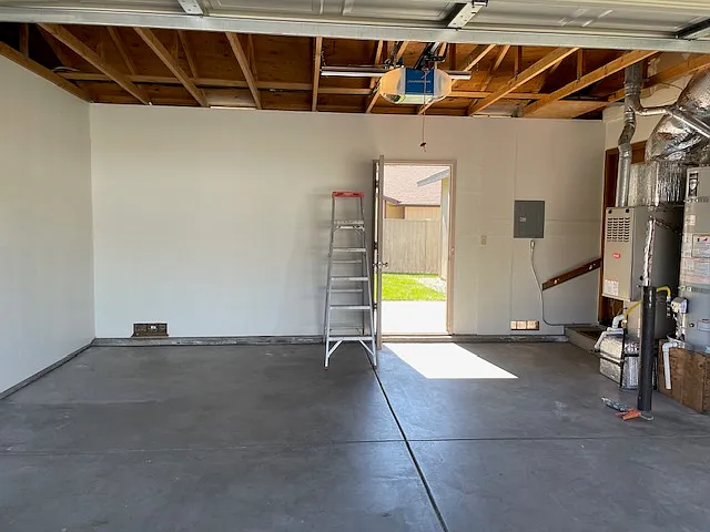 750 Robin Dr #B — Photo 8