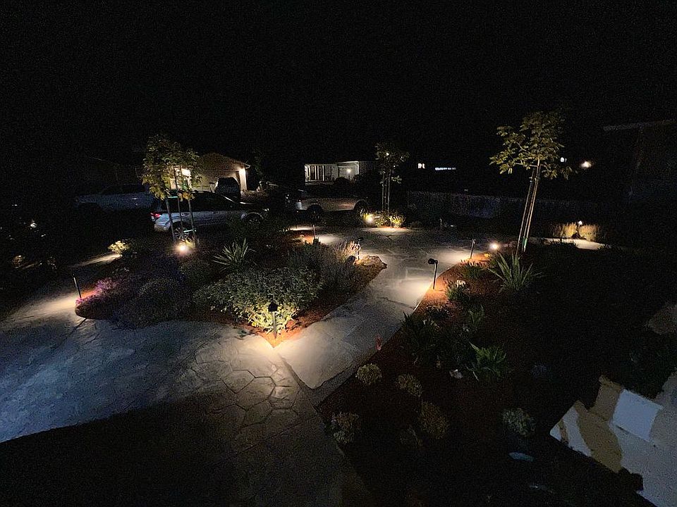 2nd image of 379 Danube Dr