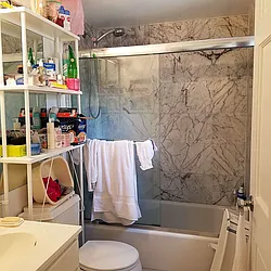 Rented by Apple Realty Group Corp