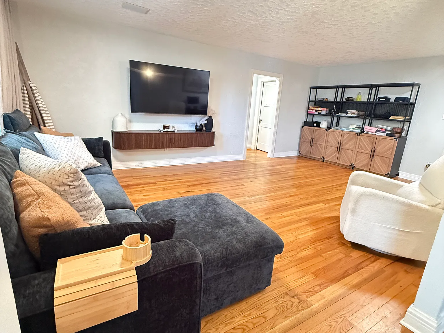 3 bed, 1770 sqft, $1,400 — Photo 3