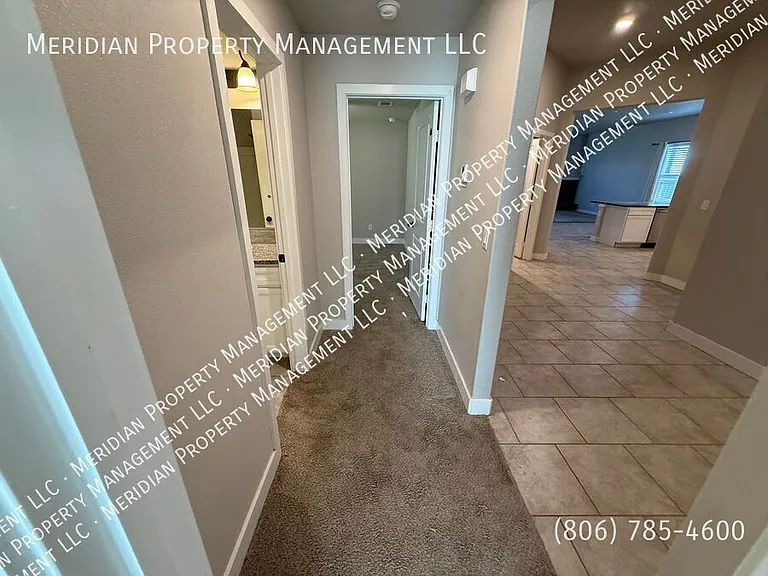 10421 Winfield Ave — Photo 13