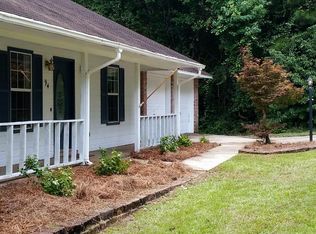 94 Deer Run Rd, Hattiesburg, MS 39402