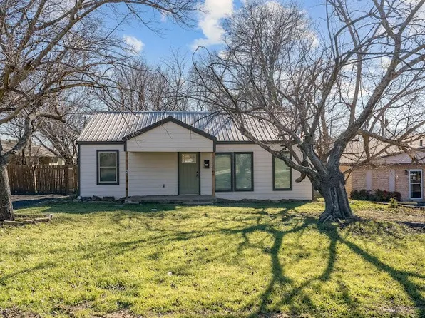 4208 McKibben St, Haltom City, TX 76117