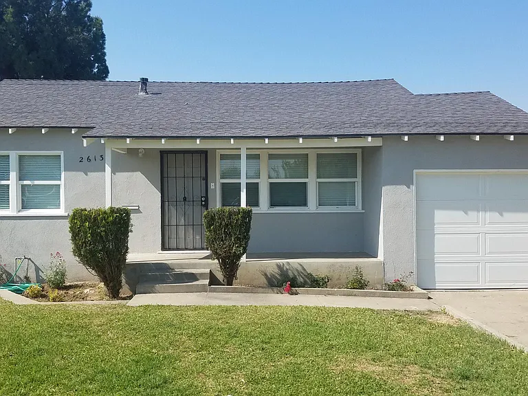 2613 Dina Way — Photo 1