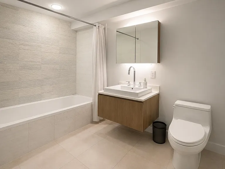 77 Hudson St #2401 — Photo 7
