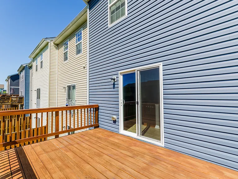 172 Drexel Ct — Photo 45