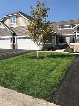 2nd image of 10163 E Crossroads Cir SE Unit 37