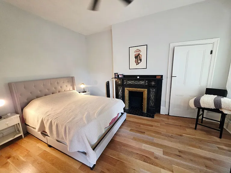 1409 Sheffield St — Photo 30