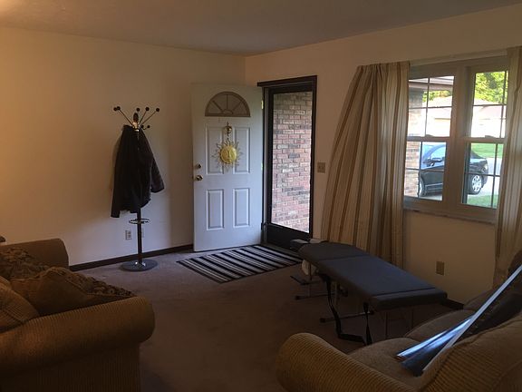 5th image of 5612 Lake Michigan Dr