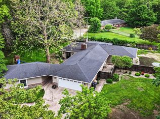 1086 Brunn Ave, Saint Joseph, MI 49085