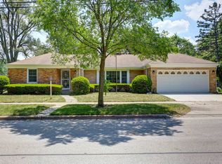 4225 Grant St, Skokie, IL
