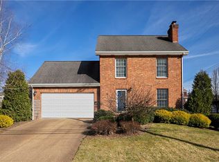 400 Edgewood Ave, Trafford, PA 15085