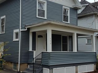 172 Cedarwood Ter, Rochester, NY 14609