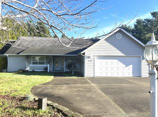 2110 Willow Loop, Florence, OR 97439
