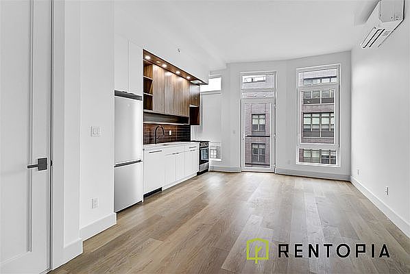 1st image of 74 N 1st St #4C