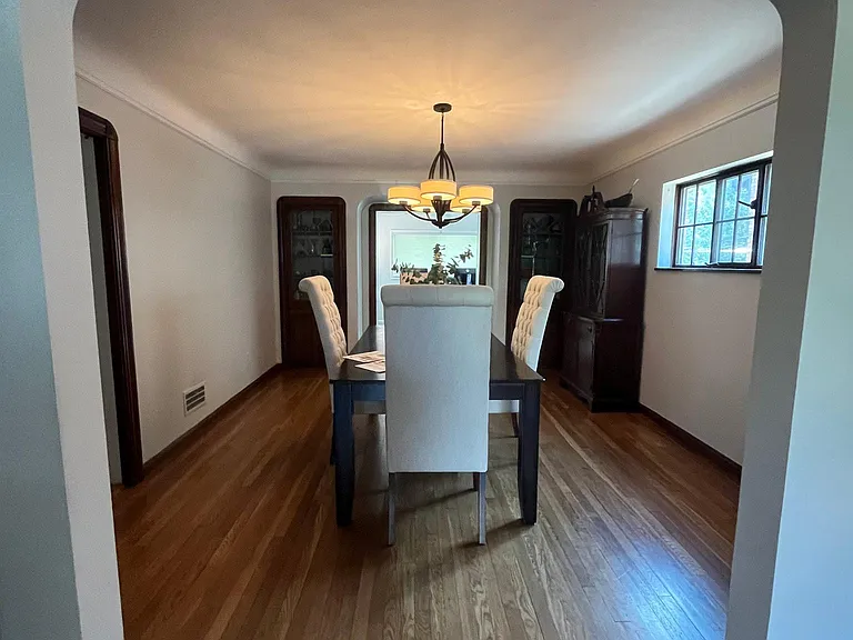 2074 Atkins Ave #1 — Photo 9