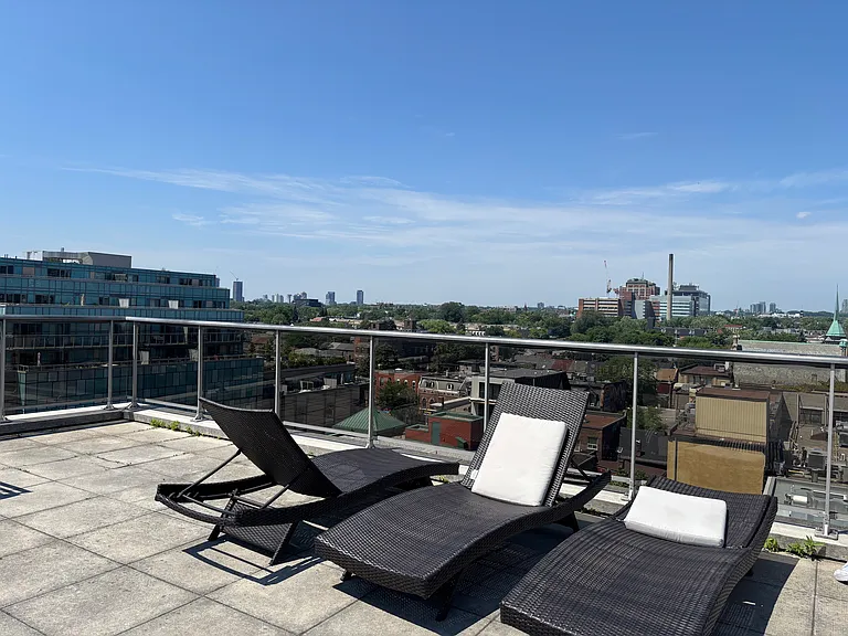 525 Richmond Street — Photo 29