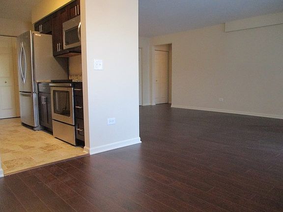 5th image of 1215 N Waterman Ave APT 1I