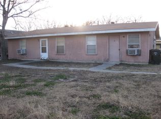 533 Elley St, Seguin, TX 78155