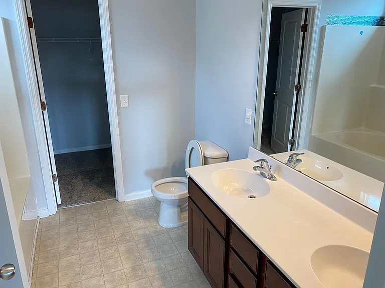 406 Gianna Ln — Photo 15