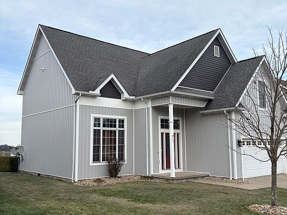 2nd image of 409 Arabela Ct