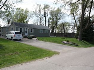 502 NW 52nd Ave, Des Moines, IA 50313