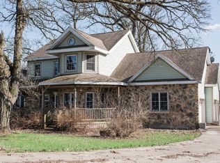 3866 Stone Oaks Dr, Kankakee, IL 60901