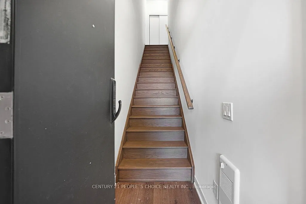 2 bed, $3,200 — Photo 4