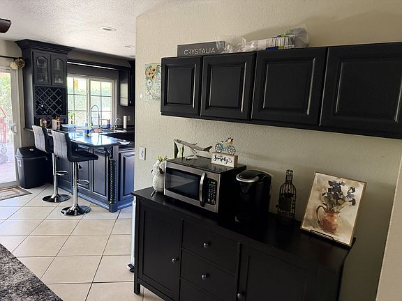 4th image of 4344 Baggett Dr #1