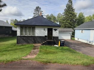 707 Van Buskirk Rd, Ironwood, MI 49938