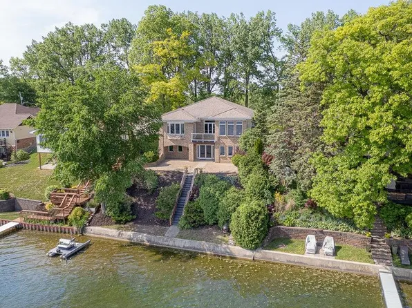 2175 Wamplers Heights Dr, Brooklyn, MI 49230